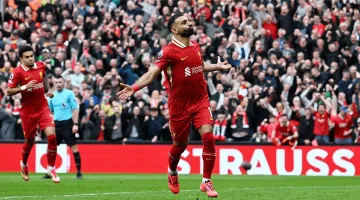 جناح برينتفورد يثني على محمد صلاح: لاعب متكامل ولا يمكن التنبؤ بأدائه