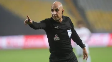 محمد عادل يدير مباراة المصري ضد زد إف سي في كأس مصر لهذا الموسم