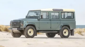 تعرف على مواصفات لاندروفر ديفندر الكلاسيكية 2025 بطابع رياضي جذاب