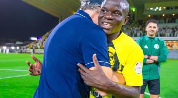 اتحاد الكرة يفكر في بيع كانتي.. ما الأسباب التي تقف وراء القرار؟