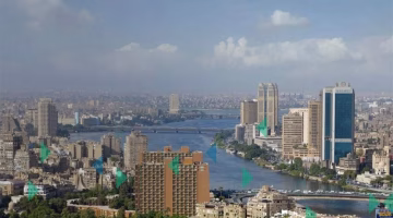 توسع ملحوظ في استثمارات الشركات المصرية بالإمارات.. هل هو خيار نمو أم هروب؟