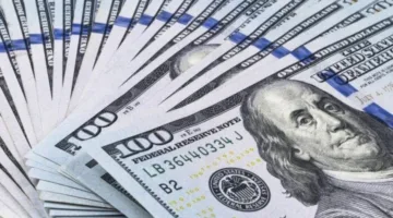 سعر الدولار يستهل تعاملات الأحد بمرحلة جديدة.. تعرف على قيمته مقابل الجنيه الآن