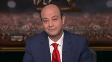 صعود عمرو أديب.. كيف تحول من مقدم برامج حوارية إلى نجم الإعلام المصري؟