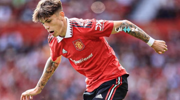 عودة قوية لتشيلسي في سباق الظفر بجوهرة مانشستر يونايتد جارناتشو