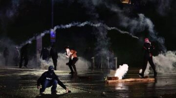 اشتباكات طاحنة.. شهدت مسيرة مؤيدة للفلسطينيين في إيطاليا احتجاجات حادة أثناء مباراة مع إسرائيل