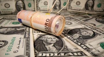 سعر الدولار مقابل الجنيه في البنوك مع بداية التداول اليوم