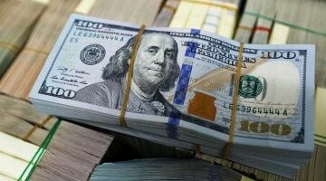 سعر الدولار يقترب من 47.51 جنيه أمام الجنيه في البنك المركزي