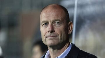 الصالح يكشف سبب قبوله تدريب الأهلي والتحدي في المنافسة على البطولات