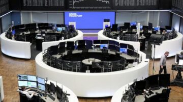 المؤشرات الأوروبية ترتفع وسط ترقب بيانات تضخم منطقة اليورو