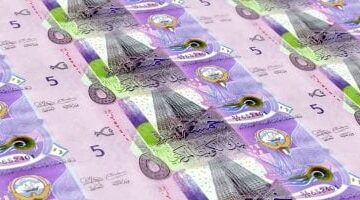 تحديثات الصرف.. تحركات سعر الدينار الكويتي مقابل الجنيه في ختام تعاملات الخميس