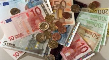 تحرك جديد.. سعر اليورو مقابل الجنيه داخل البنك المركزي والبنوك المصرية اليوم