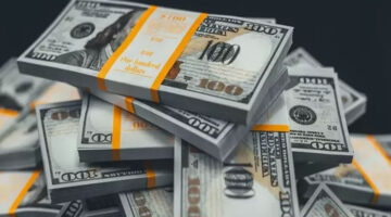 تحرك جديد.. سعر صرف الدولار مقابل الجنيه في تعاملات الجمعة 26 ديسمبر