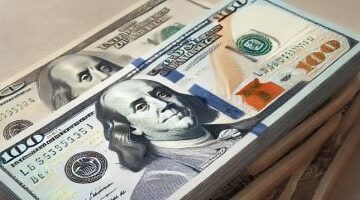 تحرك جديد للدولار.. أسعار الصرف في البنوك المصرية قبل بدء تعاملات الخميس