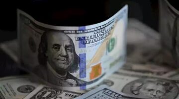 سعر الدولار اليوم يشهد هبوطًا جديدًا مقابل الجنيه