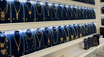 سعر الذهب يتراجع فجأة وينخفض نحو 30 جنيهاً
