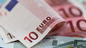 سعر صرف اليورو أمام الجنيه اليوم الخميس 18 ديسمبر 2025 مباشر