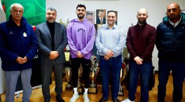 صفقة هجومية جديدة.. نادي الوحدات يضم اللاعب عبدالله عوض لتعزيز صفوف فريقهُ