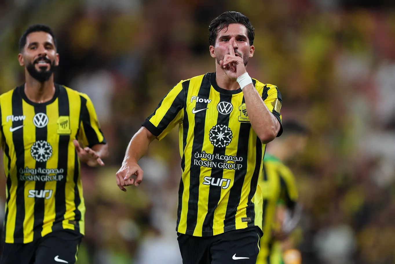 بشريات الجماهير.. قائمة القنوات الناقلة لمواجهة الاتحاد والنجمة في الدوري السعودي عام 2026