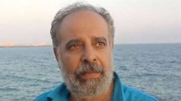 أشرف زكي يكشف.. تطورات الحالة الصحية للفنان ياسر صادق بعد دخوله العناية المركزة