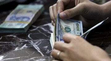 بشائر استقرار.. كيف يتحرك سعر صرف الدولار مقابل العملات بالأسواق الناشئة؟