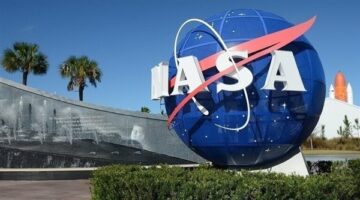 عودة اضطرارية.. ناسا تدرس ترحيل طاقم محطة الفضاء الدولية بسبب أزمة صحية