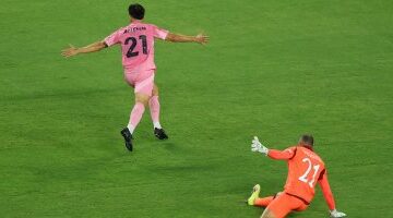 هدف ميسي يمنح إنتر ميامي التقدم على بالميراس في قمة مجموعة الأهلي