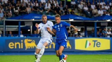 جدول مواعيد أبرز المواجهات العربية والعالمية المرتقبة في ملاعب كرة القدم اليوم