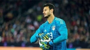 أرقام قياسية يحطمها محمد الشناوي بعد عودته لكتابة التاريخ مع الأهلي والمنتخب المصري