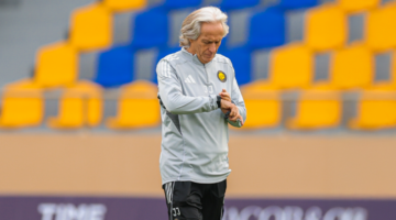 أزمة فنية تواجه مدرب الهلال جيسوس بانتظار نتائج التقارير الطبية الأخيرة للنجوم