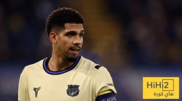 أزمة كبرى بطلها أراوخو بعد خروج تصرفات مدافع برشلونة عن السيطرة مؤخراً