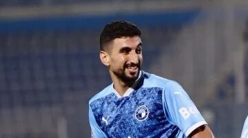 أسباب استبعاد وليد الكرتي من رحلة بيراميدز لمواجهة الجيش الملكي في المغرب