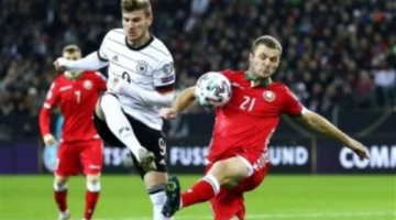 أقوى مواجهات الفرق العربية والعالمية المرتقبة في ملاعب كرة القدم اليوم