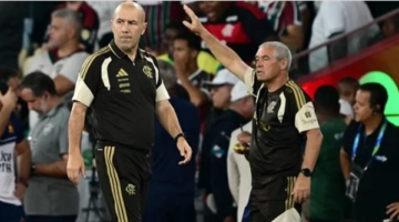 أوراق نقدية مزيفة تثير الجدل في استقبال جمهور كروزيرو للمدرب جارديم