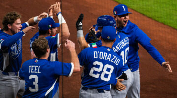 إيطاليا تصنع مفاجأة كبرى وتهزم أسياد البيسبول رياضة جلبها جنود أمريكيون بلادهم