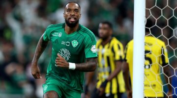 إيفان توني يثير القلق في المنتخب السعودي بعد قمة الأهلي والقادسية بمنافسات الدوري