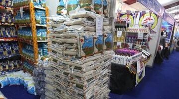 استقرار أسعار السكر والأرز والدقيق في أسواق محافظة سوهاج خلال التعاملات الجارية