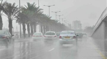 بداية تقلبات الطقس وتوافد السحب الرعدية الممطرة على منطقة السلوم