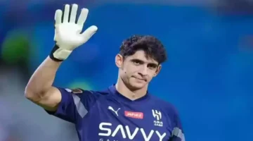 بديل غير متوقع لخلافة الحارس ياسين بونو في تشكيلة نادي الهلال بقرار إنزاغي