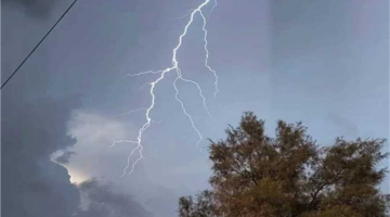 تحذير عاجل من الأرصاد الجوية بشأن تقلبات طقس الساعات المقبلة وكيفية تجنبها