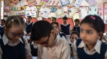 تحذير لطلاب صفوف النقل من الغياب مع انطلاق امتحان شهر مارس بالمدارس السبت