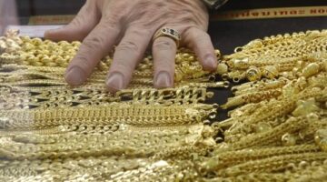 تحركات أسعار الذهب في مصر خلال تعاملات الجمعة 27 مارس بعد تراجعها الأخير