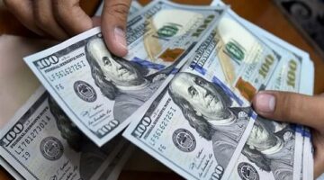 تحركات جديدة في سعر الدولار مقابل الجنيه بالبنوك المصرية خلال تعاملات الثلاثاء 17 مارس