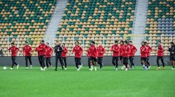 تحركات مكثفة لبعثة الأهلي في تونس قبل مواجهة الترجي بربع نهائي أفريقيا