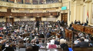 ترحيب برلماني بقرار الحكومة تعليق مواعيد الغلق خلال أسبوع الآلام وعيد القيامة