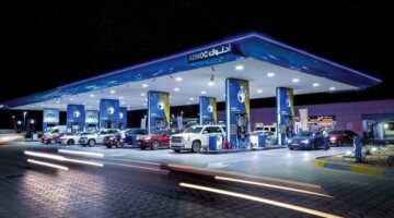 تطبيق زيادة قياسية في أسعار البنزين والديزل داخل الإمارات خلال ساعات الموعد المحدد