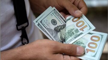 تطورات جديدة في سعر صرف الدولار مقابل الجنيه داخل البنوك المصرية اليوم الخميس 26 مارس 2026