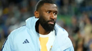 تطورات مفاجئة ترسم ملامح مستقبل المدافع الألماني أنطونيو روديغر مع ريال مدريد