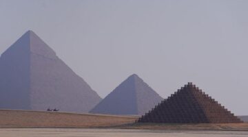 تعديلات في توقيتات زيارة الأهرامات وأبو الهول خلال أيام إجازة العيد