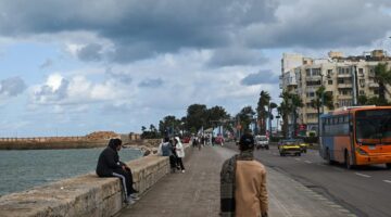 تغيرات مناخية مفاجئة تضرب البلاد لعدة ساعات وسط توقعات بهطول أمطار رعدية غزيرة