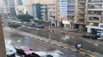 تقلبات جوية مفاجئة تتسبب في هطول أمطار غزيرة على مناطق بالقاهرة والجيزة